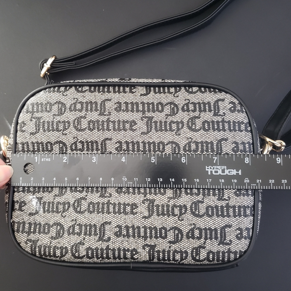 Juicy Couture Eastside Westside Camera Black/Beige Crossbody Bag NWT - Picture 16 of 16
